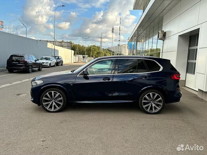 BMW X5 3 AT, 2022