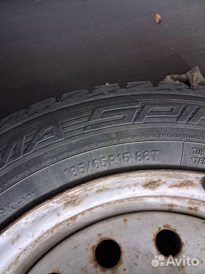 Nitto Therma Spike 185/65 R15 88T