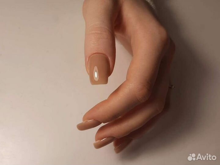 Маникюр с покрытием гель лак в салоне