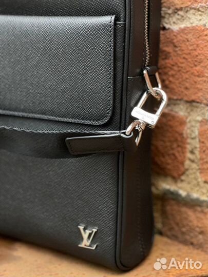 Louis vuitton портфель