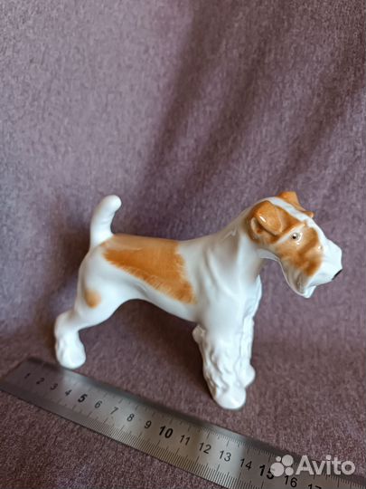 Фарфоровая статуэтка собака ифз