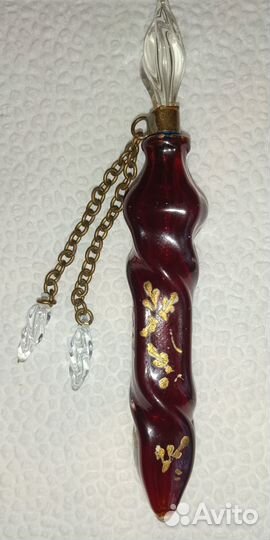 Антикварный парфюмерный флакон, цветное стекло