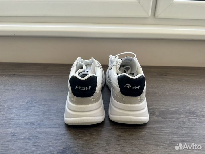 Кроссовки женские ASH 39