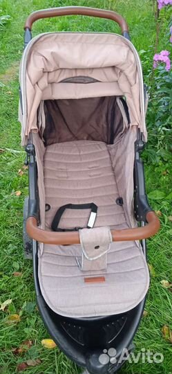 Коляска прогулочная трёхколёсная