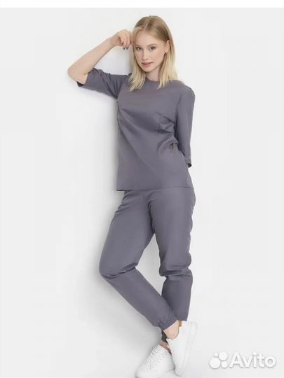 Медицинский костюм xs