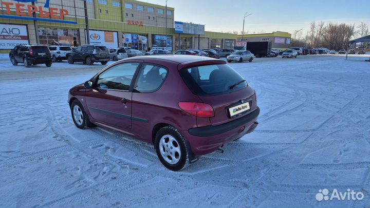 Peugeot 206 1.4 AT, 1999, 150 000 км