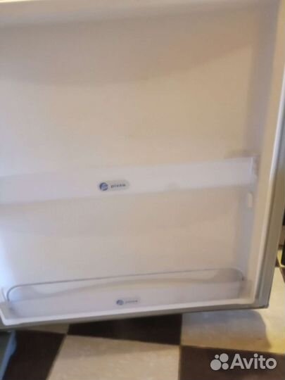 Холодильник whirlpool