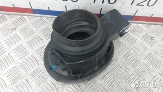 Лючок бака BMW 1 E81 (1KK20IC01)