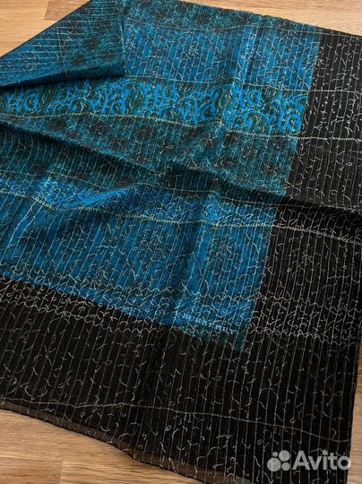 Платки Burberry. Оригинал