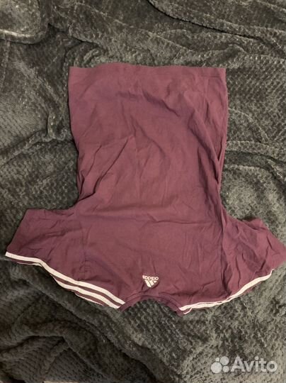 Футболка, платье, кеды