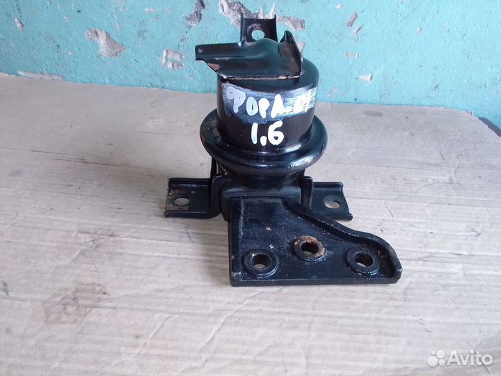 Опора двигатель правая 1.6 Chery Fora A21