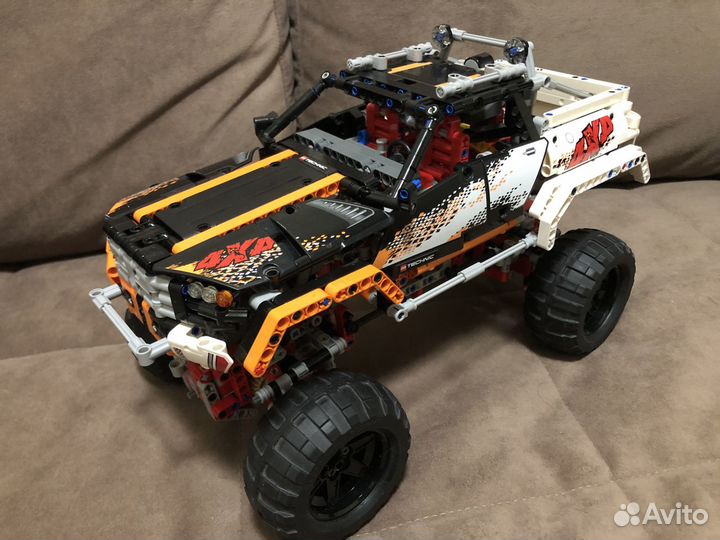 Lego Technic 9398 4 x 4 Crawler