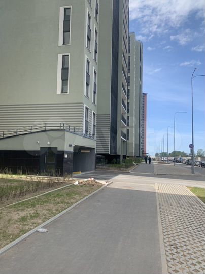 Машиноместо, 14 м²