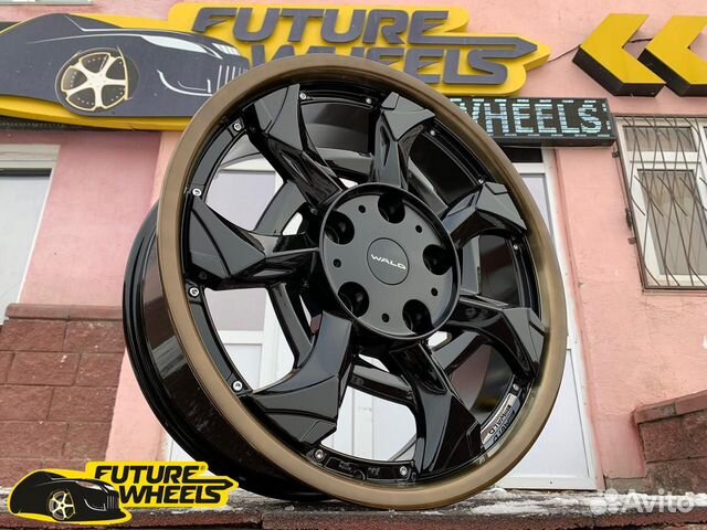 Литые диски Wald R20 5x150 на Toyota / Lexus