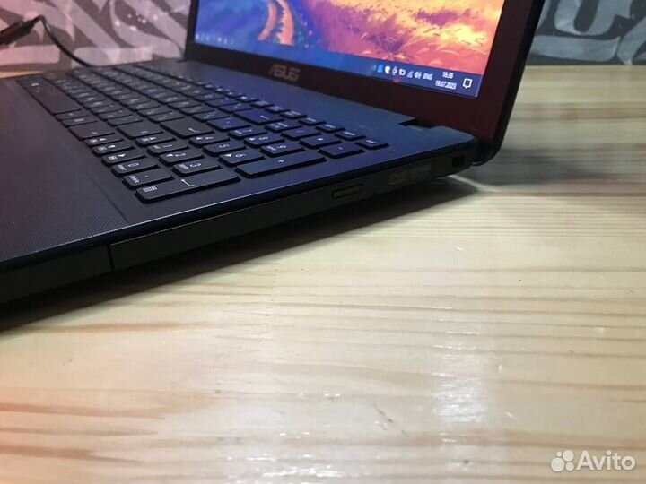 Игровой Asus Core i3/710m/SSD