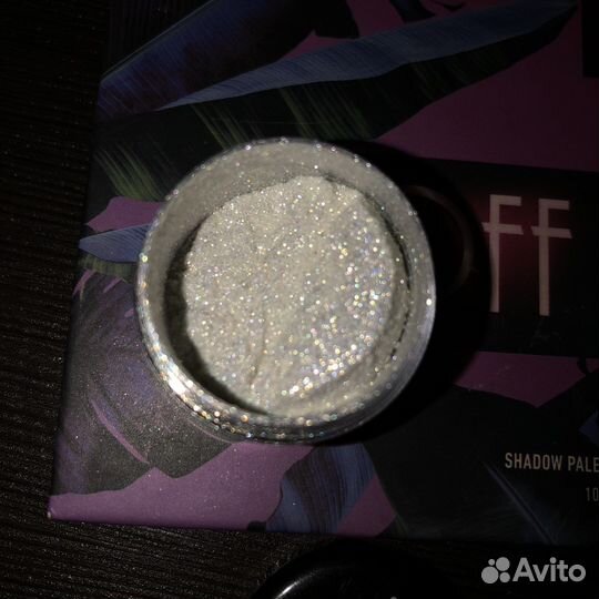 Палетка теней nyx off tropic