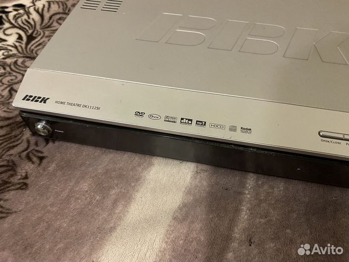 Видеомагнитофон BBK