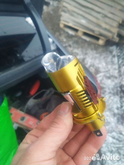 LED лампа h4 с линзой