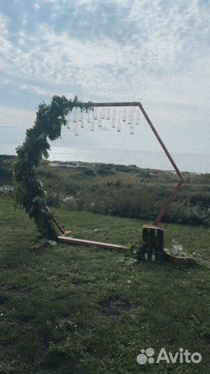 Свадебная арка шестигранная
