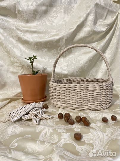 Корзина плетенная