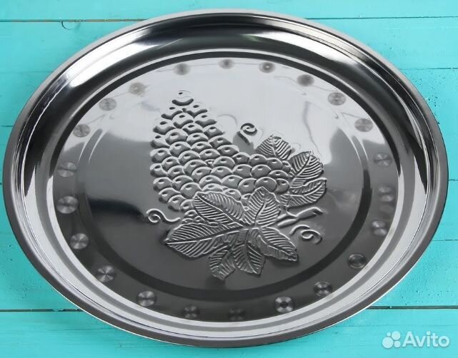 Поднос для подачи блюд и сервировки стола