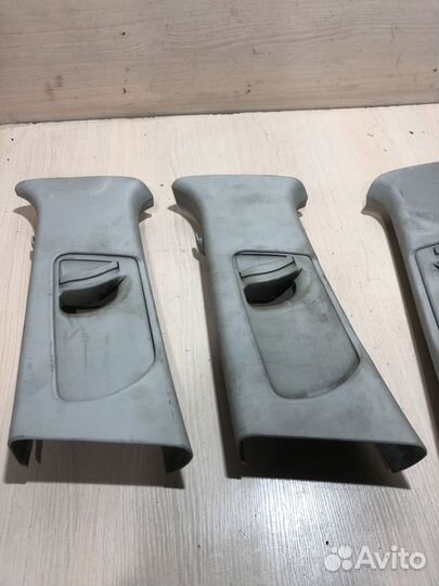 Обшивка средней стойки Skoda Octavia A5