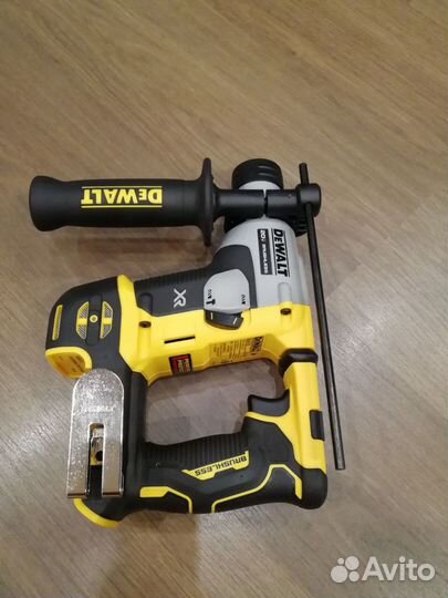 Аккумуляторный перфоратор Dewalt DCH172N оригинал