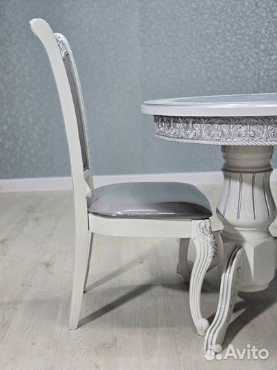 Кухонный стол. Доставка по всей России