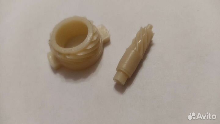 Шестерни привода спидометра Honda Dio af56 af62