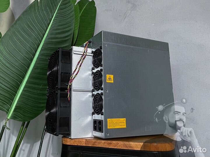 Antminer E9 Pro 3780M