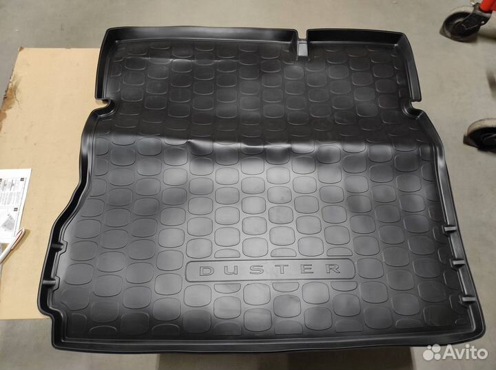 Коврик багажника Дастер 2 4*2