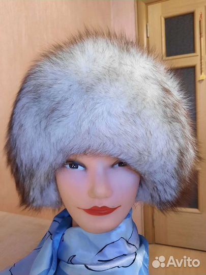 Шапка песец новая