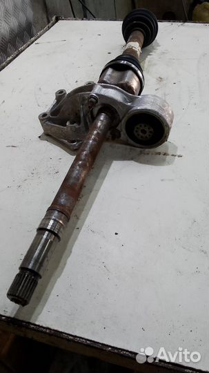 Привод правый Peugeot 206(МКПП)