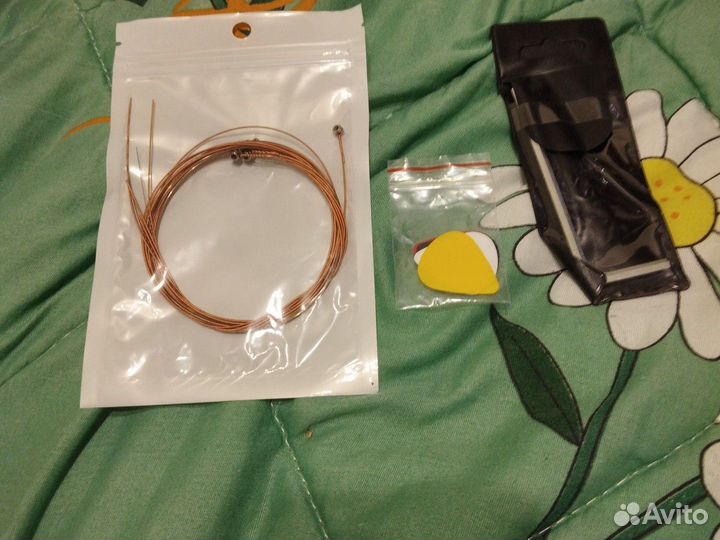 6 струнная бас гитара