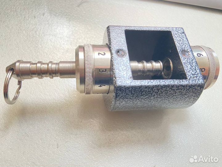 Замок кодовый навесной