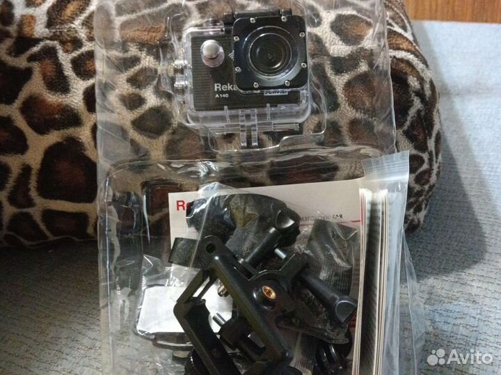 Экшн камера Rekam A140