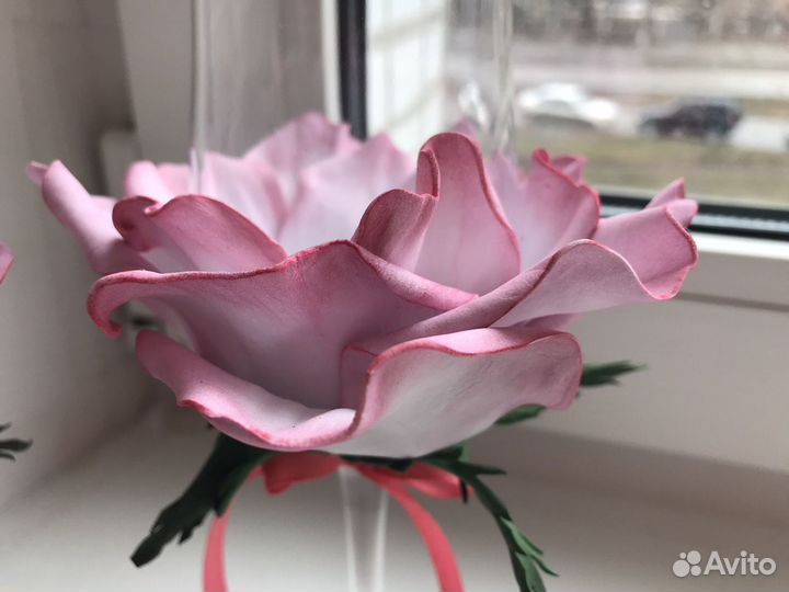 Свадебные бокалы для шампанского новые