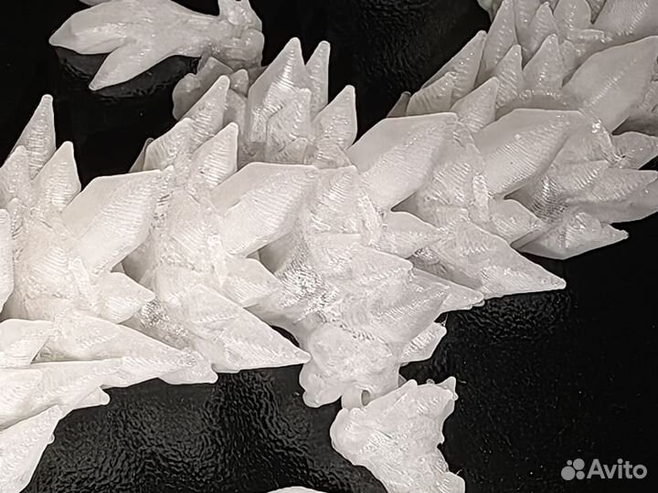 Дракон 3D светится в темноте