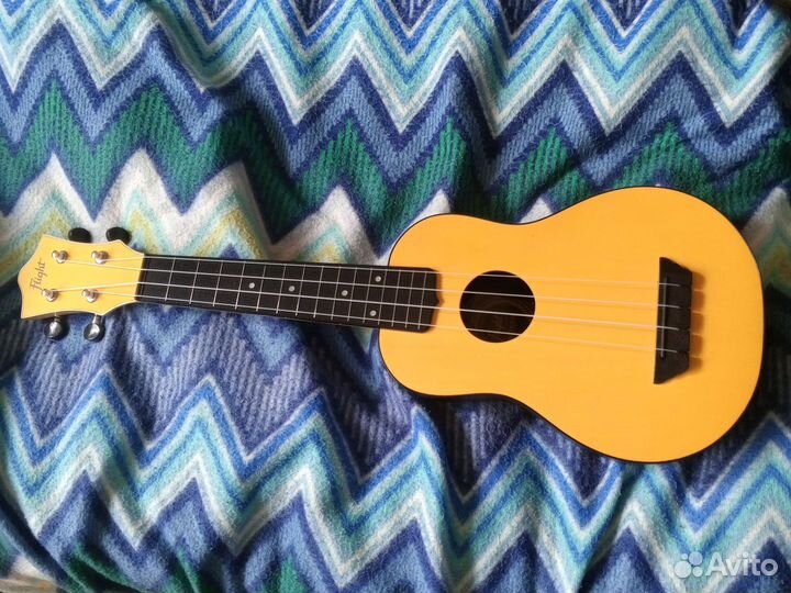 Укулеле flight