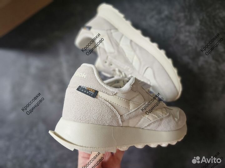 Кроссовки reebok летние