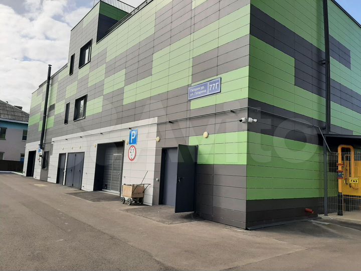 Машиноместо, 13 м²