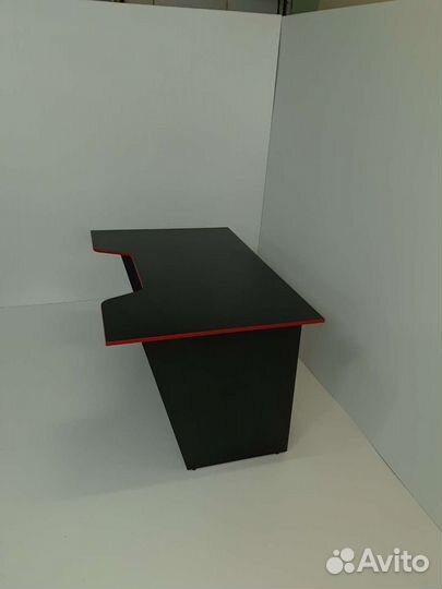 Игровой компьютерный геймерский Стол 