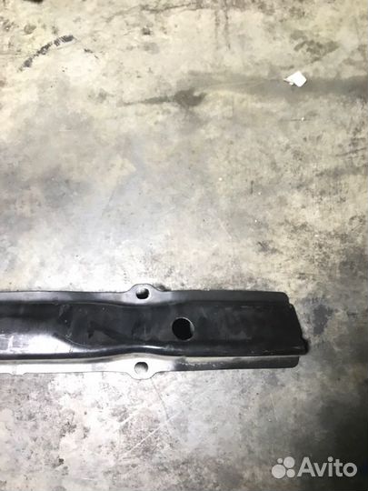 Усилитель бампера задний Bmw 5 E60 N52B30AF 3.0