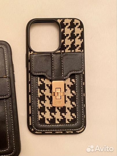 Чехол с ремешком