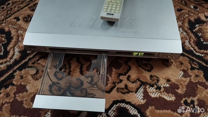 DVD плеер BBK с караоке