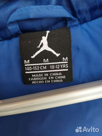 Ветровка Jordan 10-12 лет