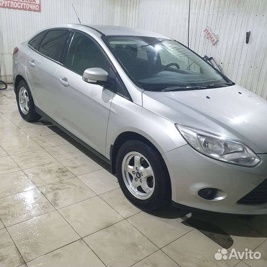 Фара ford focus 3