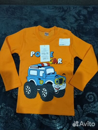 Джемпер р 104 на тонком флисе новый