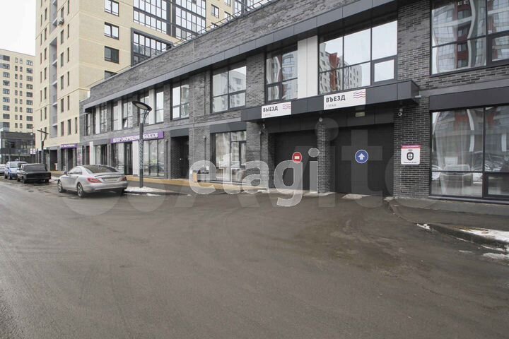 Машиноместо, 16 м²