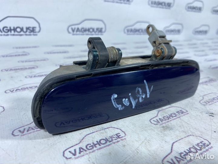 Ручка двери внешняя задняя левая Audi A6 C5 2.8